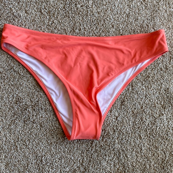 * PRICE FIRM * NWOT Womens Low Rise Bikini Bottom in Pink - Picture 1 of 3